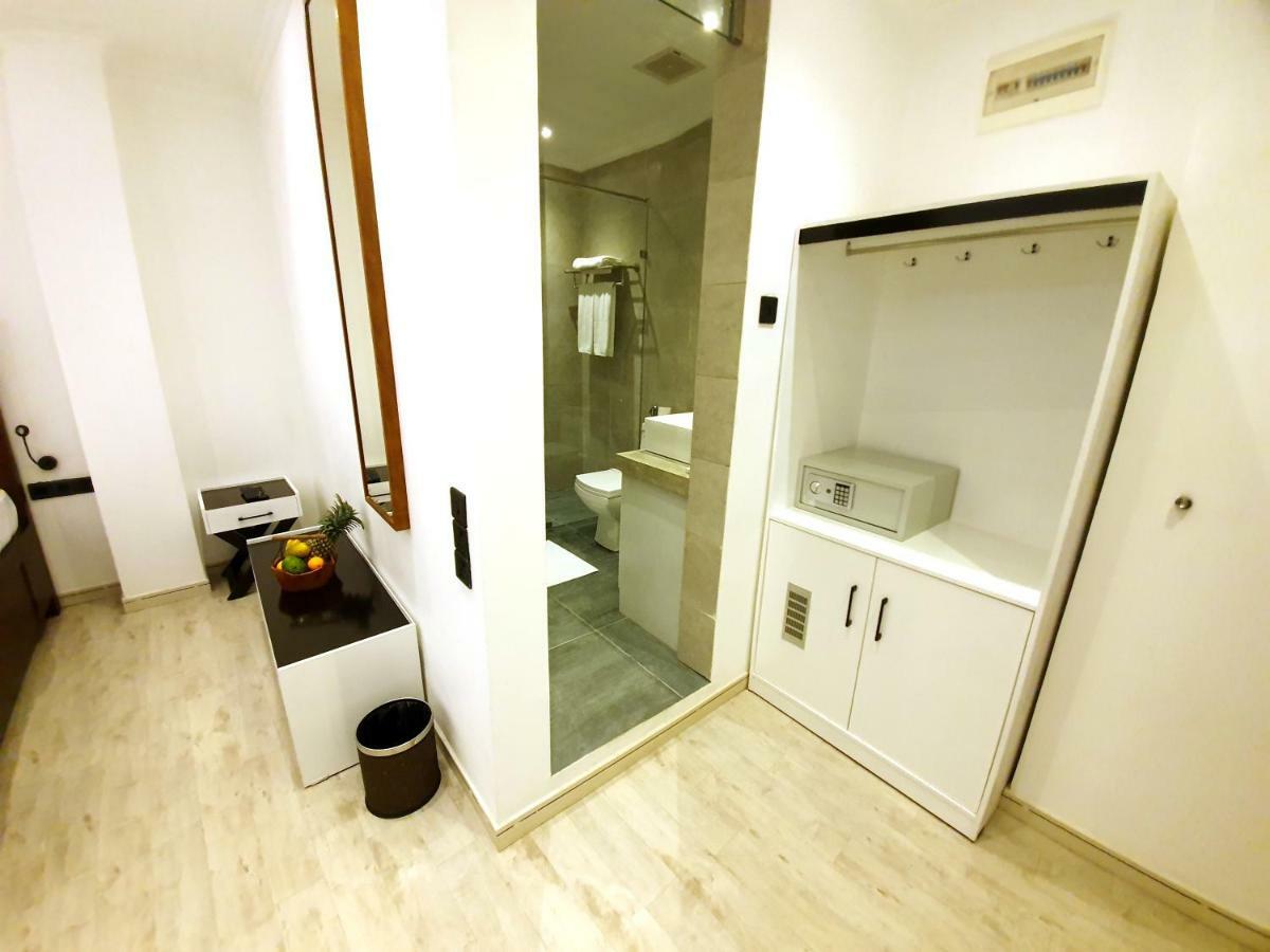 ホテル Bed Station 210 キャンディー エクステリア 写真