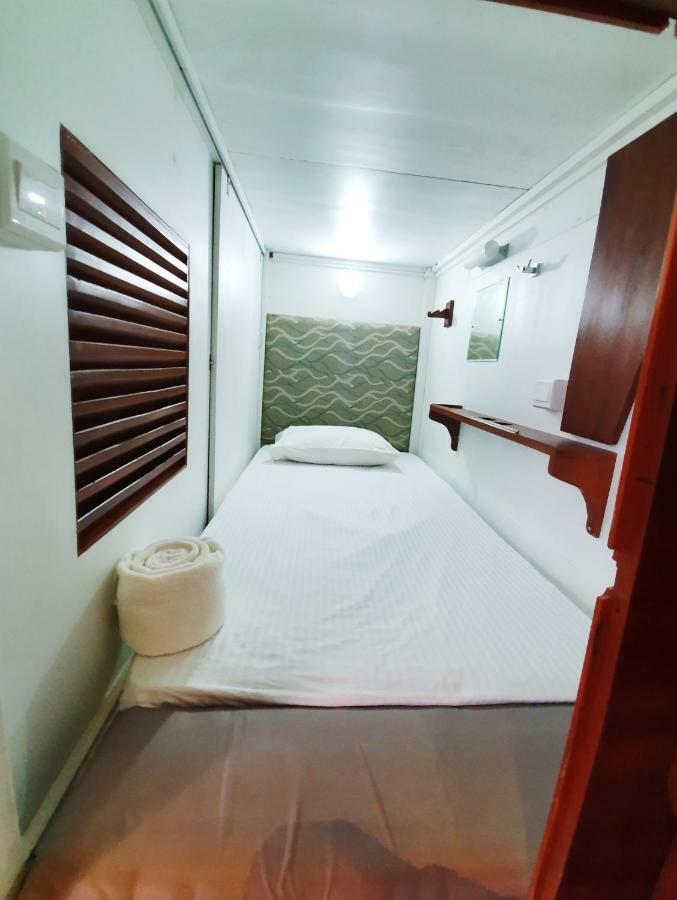 ホテル Bed Station 210 キャンディー エクステリア 写真