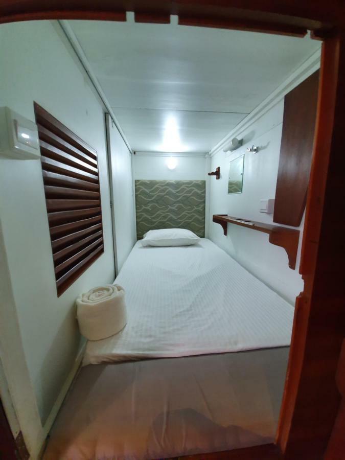 ホテル Bed Station 210 キャンディー エクステリア 写真